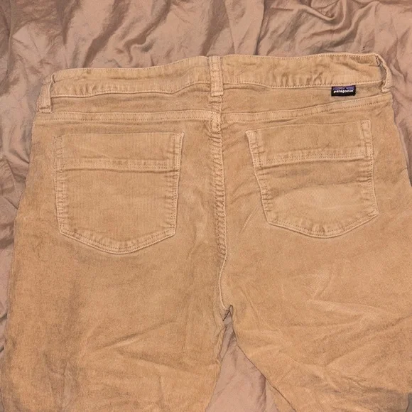 Patagonia Women's Boot Cut Corduroy Jeans in Khaki - Picture 5 of 5